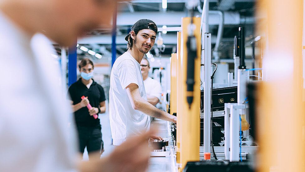 Team assembles the TQ-HPR50 e-bike motor at our modern production line