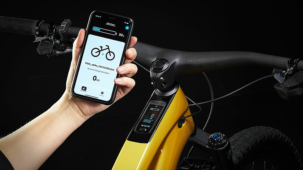 Biker connects Trek Fuel EXe e-bike with TQ app