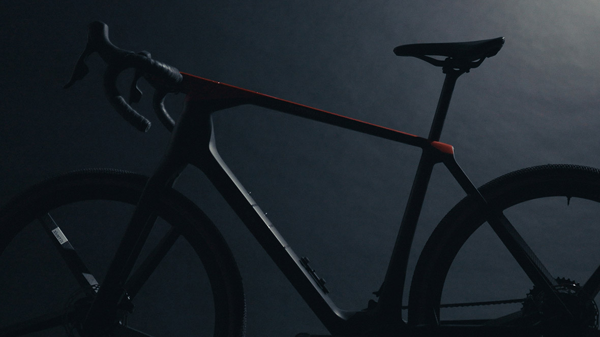 E-bike silhouette in the dark